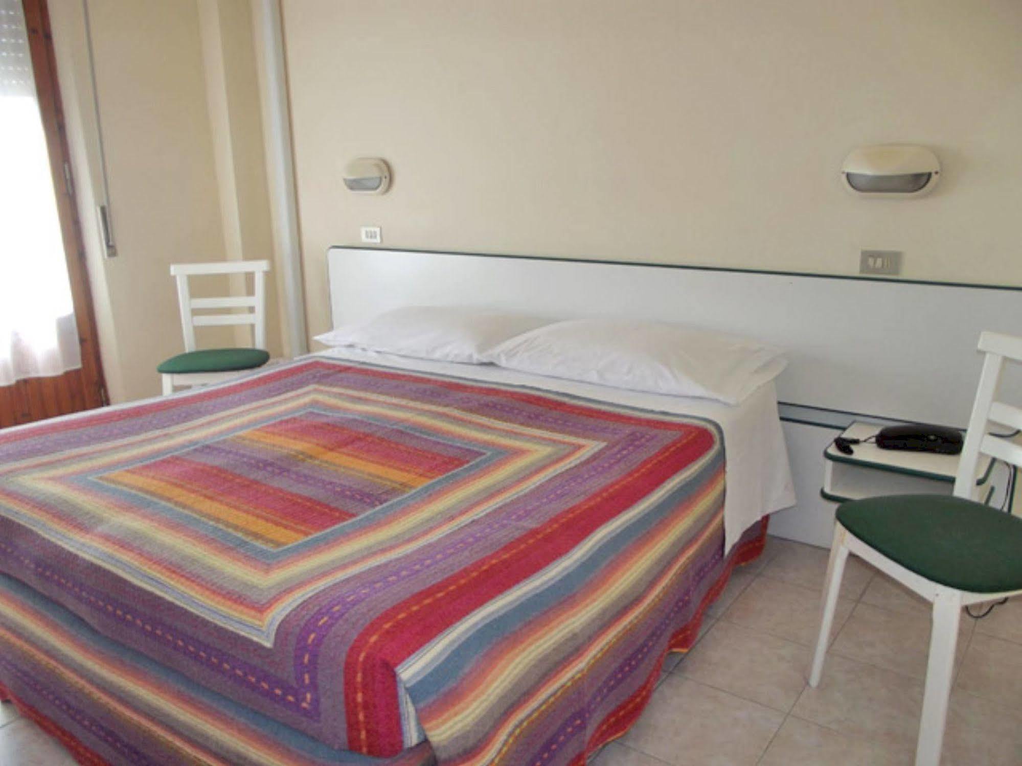Albergo Giglio Chianciano Terme Exterior foto